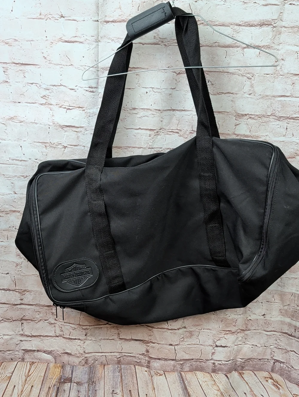 Harley Davidson Black Men's Duffel Bag with Dual Carry Straps 24